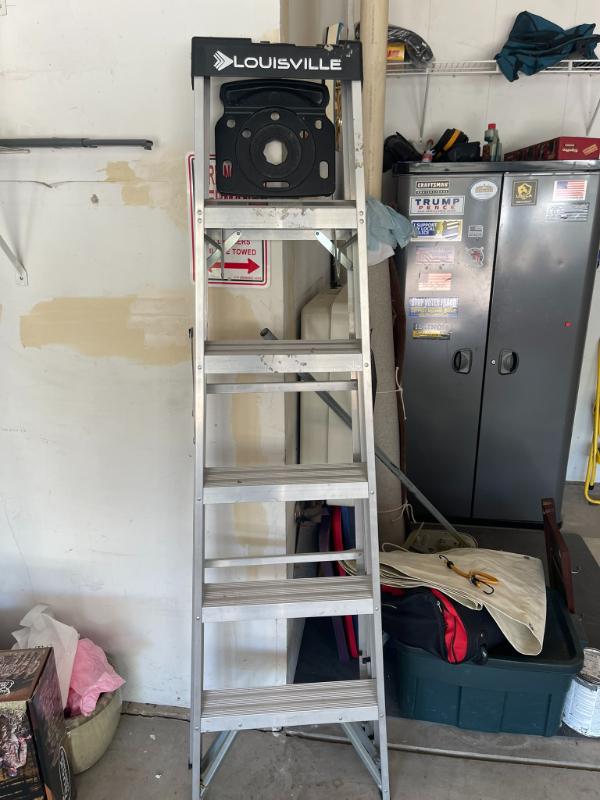 Sale Photo Thumbnail #92