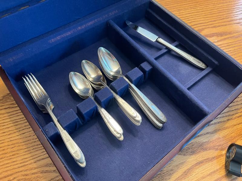 Sale Photo Thumbnail #98