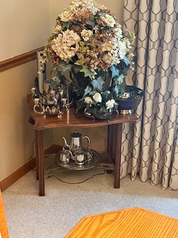 Sale Photo Thumbnail #101