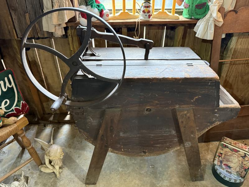 Sale Photo Thumbnail #177