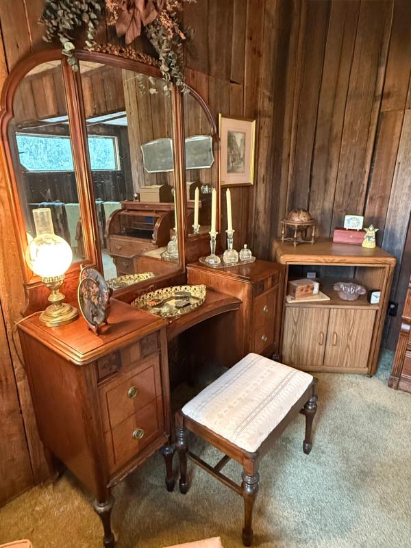 Sale Photo Thumbnail #192