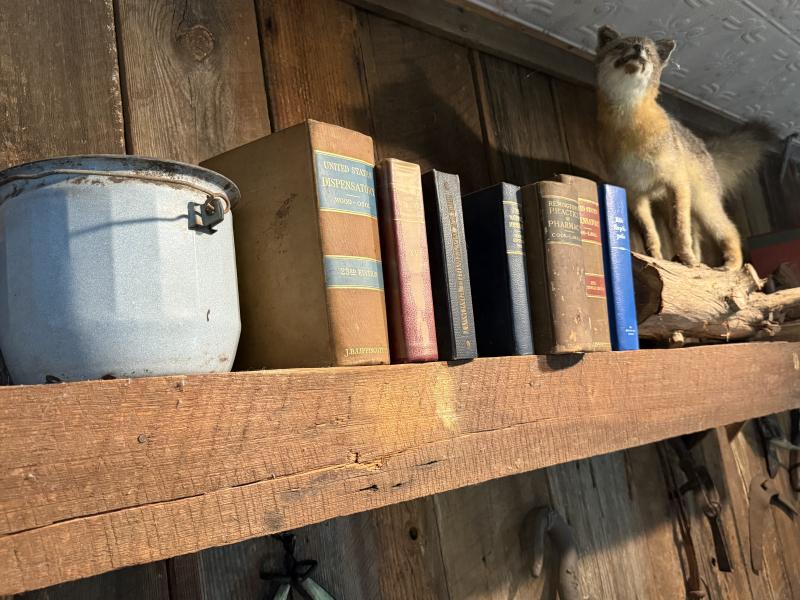 Sale Photo Thumbnail #208