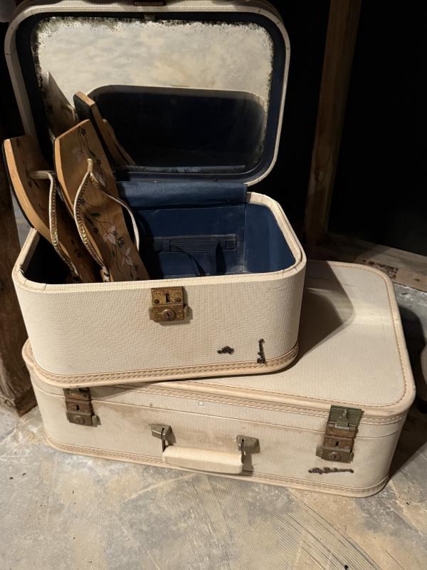 Sale Photo Thumbnail #271