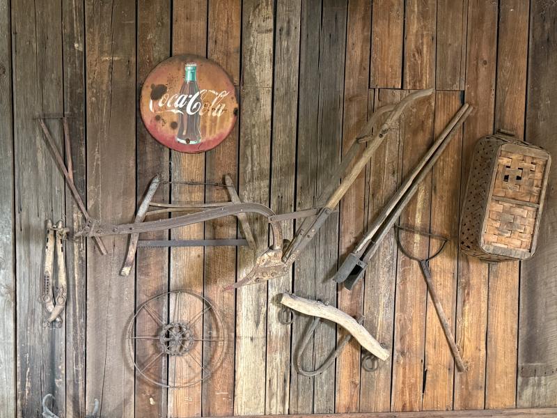 Sale Photo Thumbnail #245