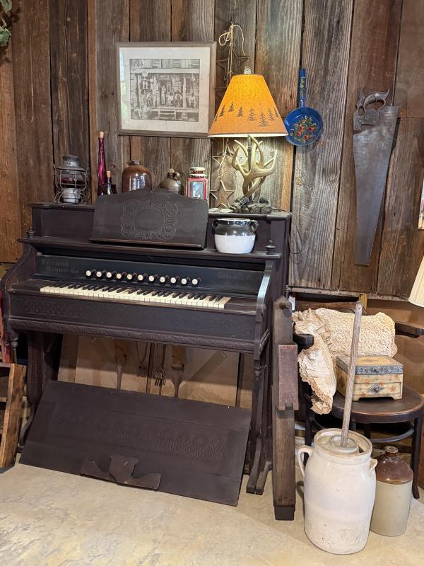 Sale Photo Thumbnail #80