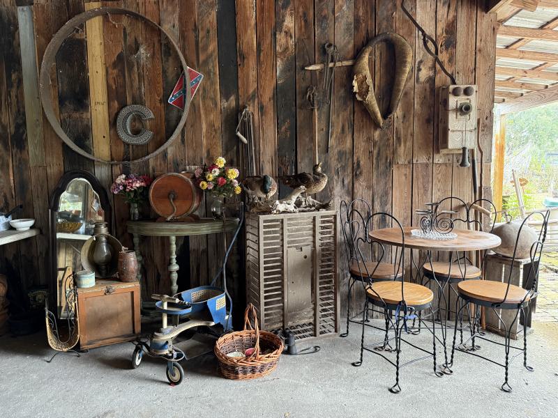 Sale Photo Thumbnail #2