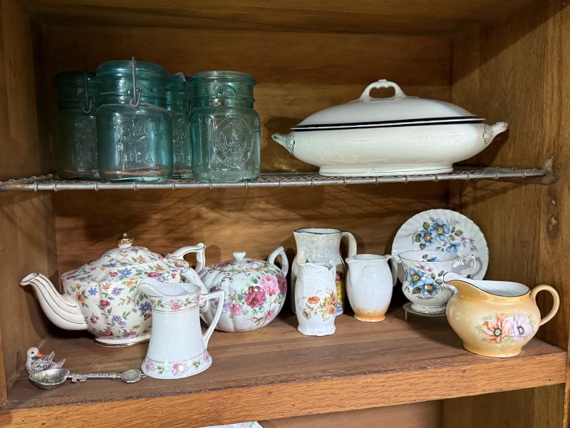 Sale Photo Thumbnail #162