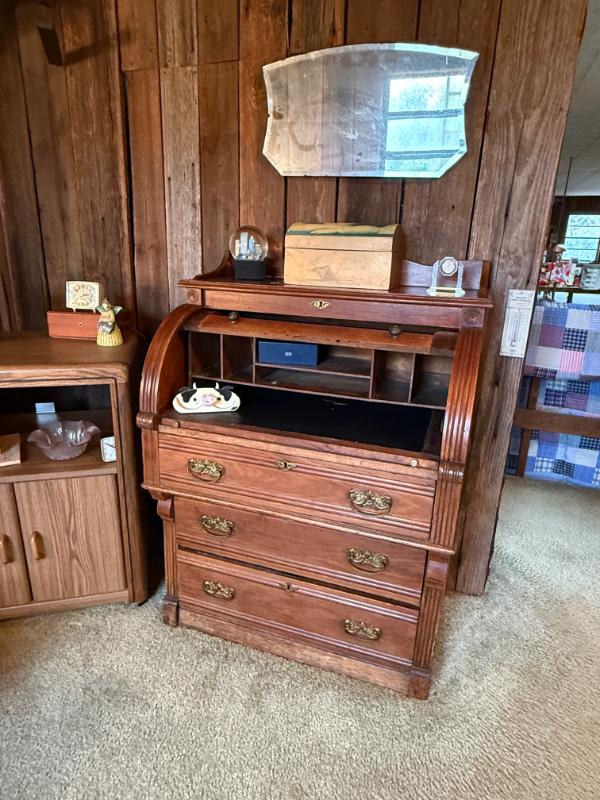 Sale Photo Thumbnail #193