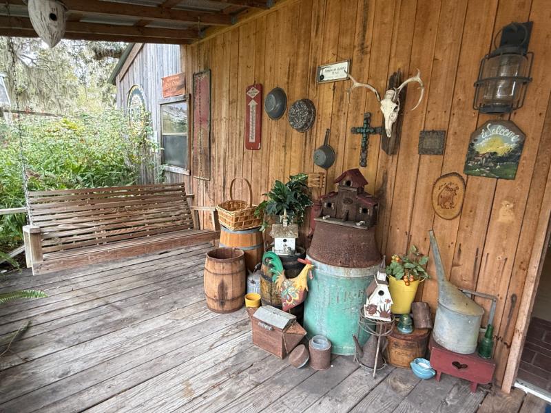 Sale Photo Thumbnail #69