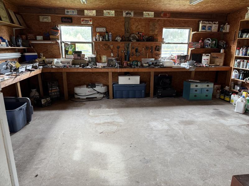 Sale Photo Thumbnail #36