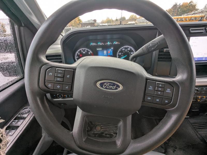 Sale Photo Thumbnail #21