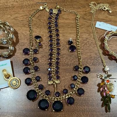 Kate Spade, Ann Taylor And Draper’s And Damon’s Jewelry, Stones Unverified 