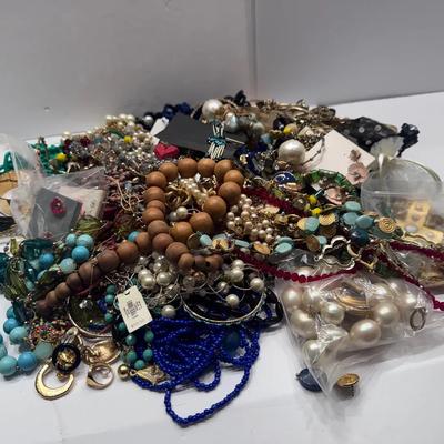 Large Assorted Jewelry Lot #3 – Necklaces, Bracelets & More