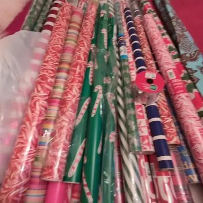 Christmas Wrapping Paper And Ribbon