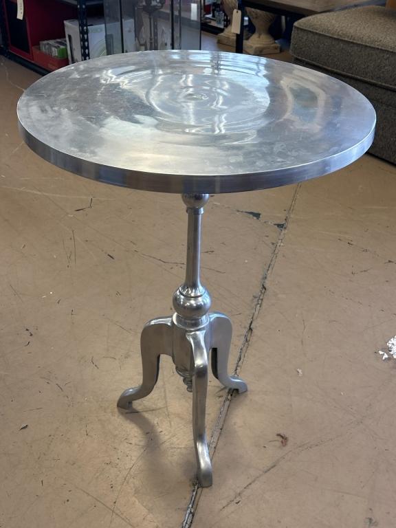 Sale Photo Thumbnail #377