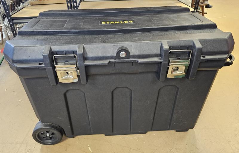 Sale Photo Thumbnail #170