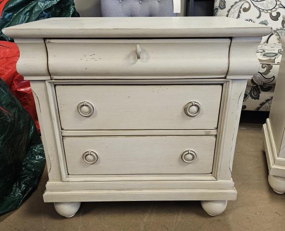 Sale Photo Thumbnail #168