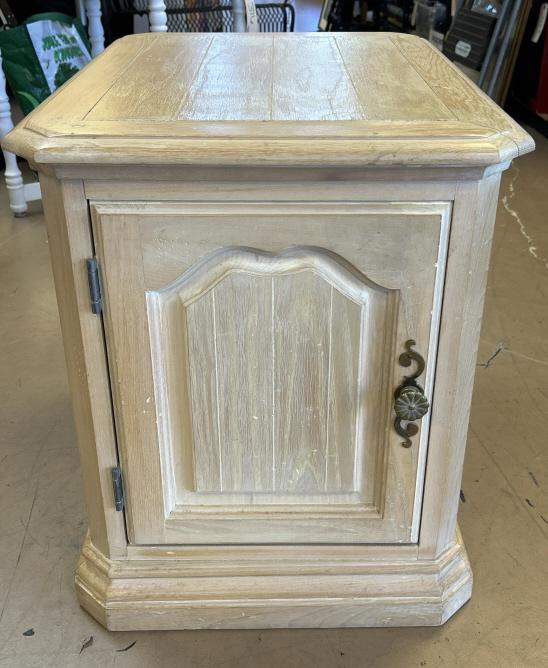 Sale Photo Thumbnail #358