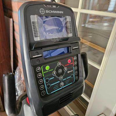 Sale Photo Thumbnail #140