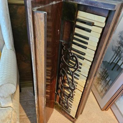 Sale Photo Thumbnail #287