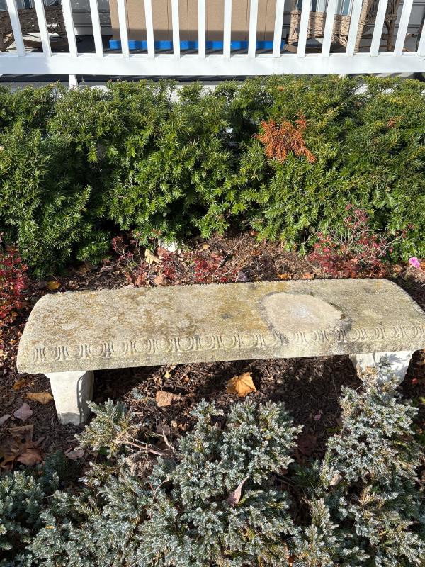 Sale Photo Thumbnail #38: 48 x 14 x 12 