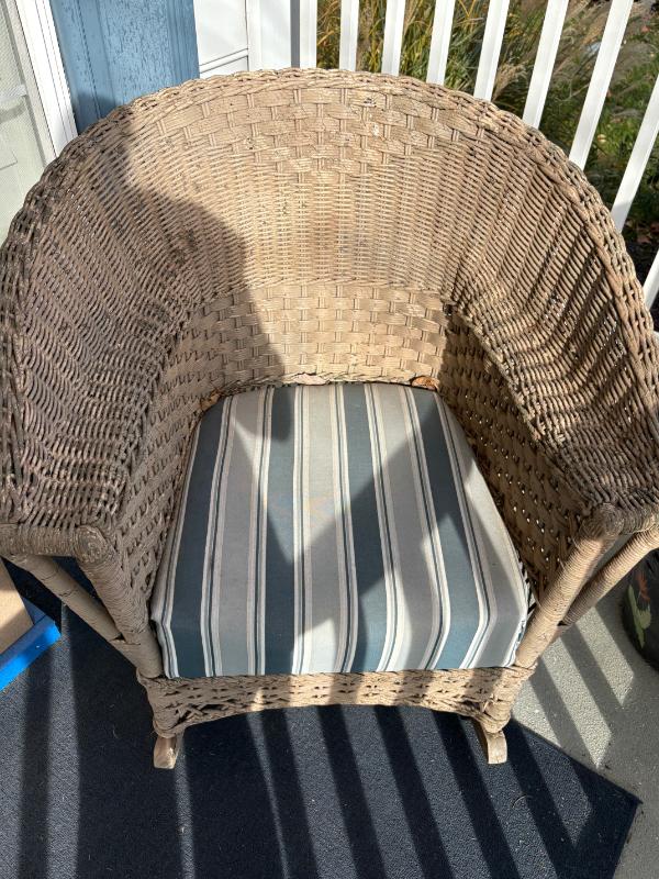 Sale Photo Thumbnail #34: 30.5 x 26 x 31