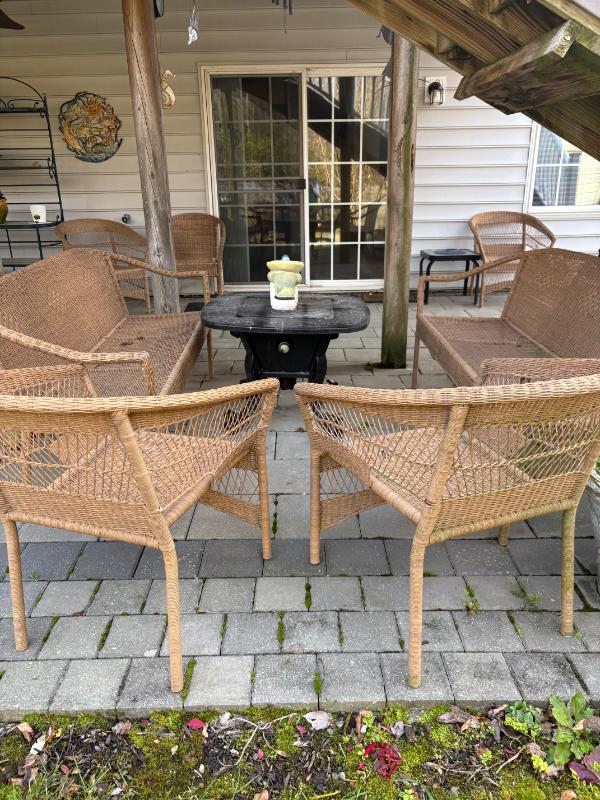 Sale Photo Thumbnail #41: Chairs (4)- 27 x 20.5 x 32, sofas (2) 62 X 22 X 32