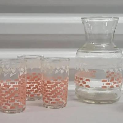 Federal Glass Basket Weave Juice Set