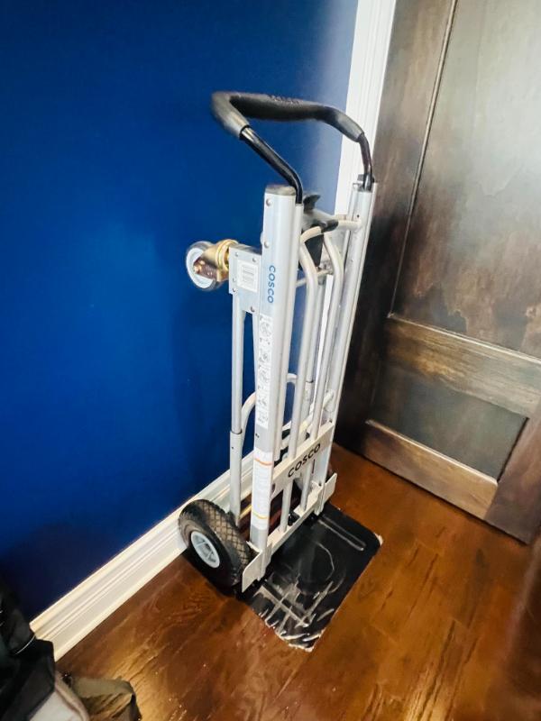 Sale Photo Thumbnail #252