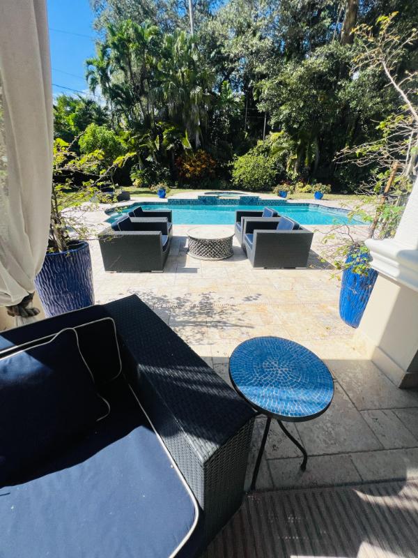 Sale Photo Thumbnail #193