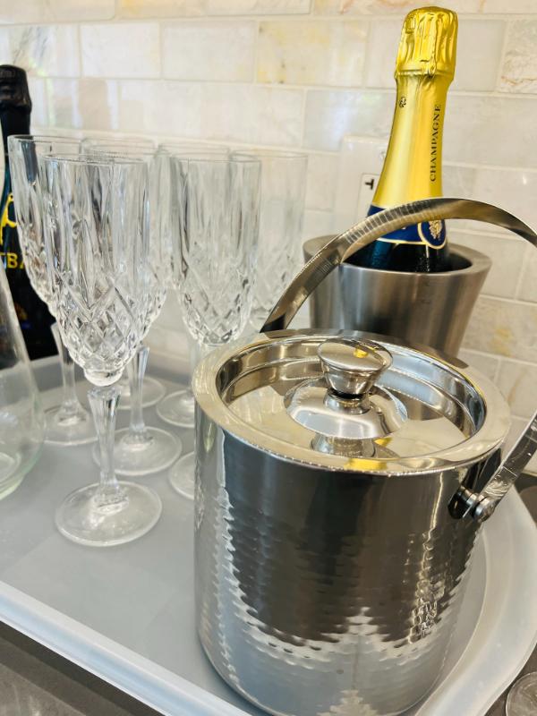 Sale Photo Thumbnail #281