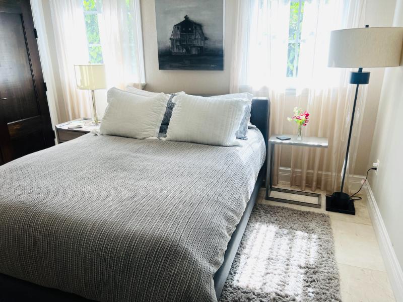 Sale Photo Thumbnail #151