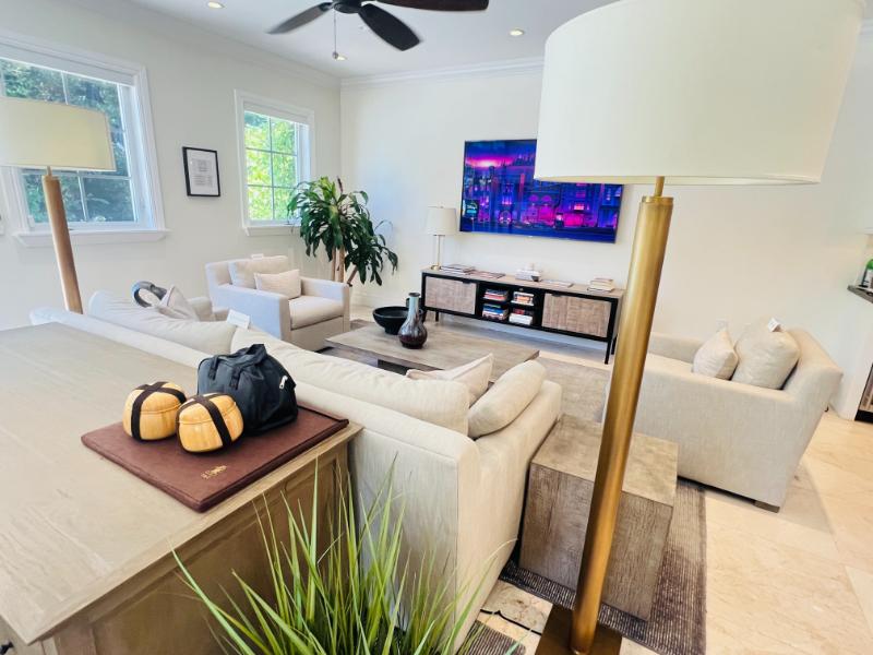 Sale Photo Thumbnail #57