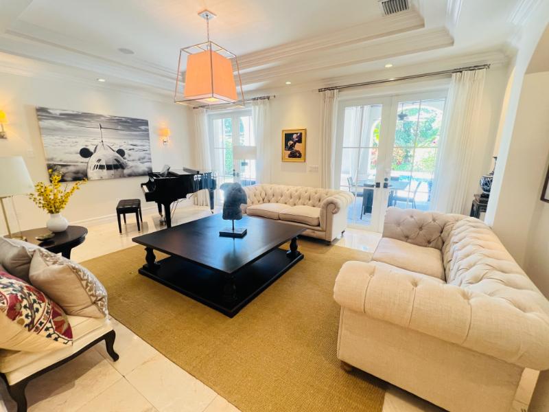 Sale Photo Thumbnail #7