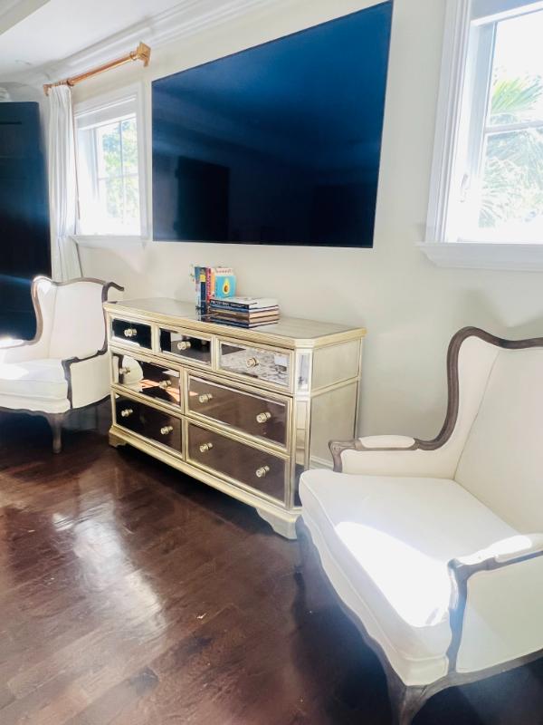 Sale Photo Thumbnail #91