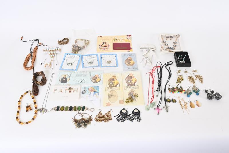 Sale Photo Thumbnail #120