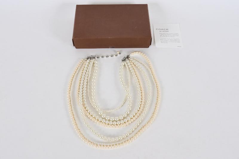 Sale Photo Thumbnail #146