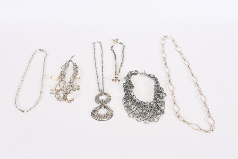 Sale Photo Thumbnail #175