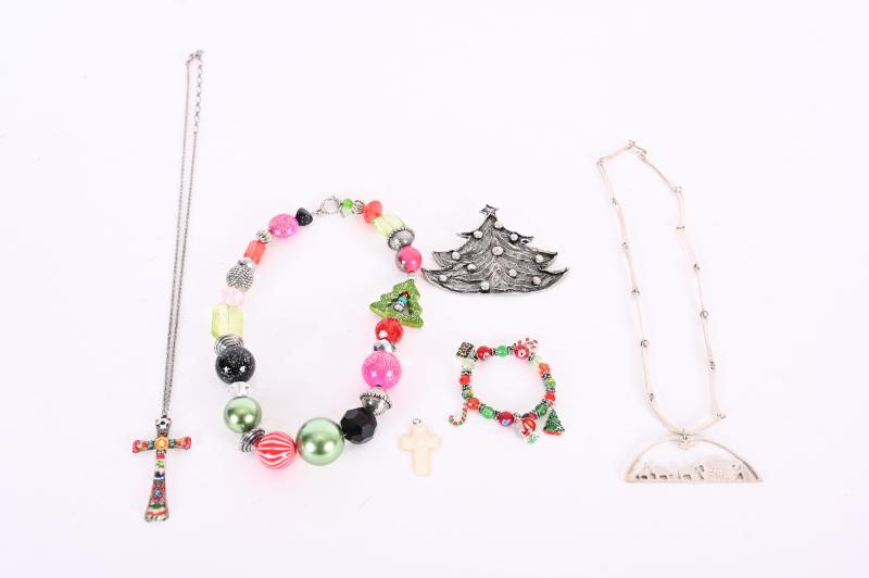 Sale Photo Thumbnail #195