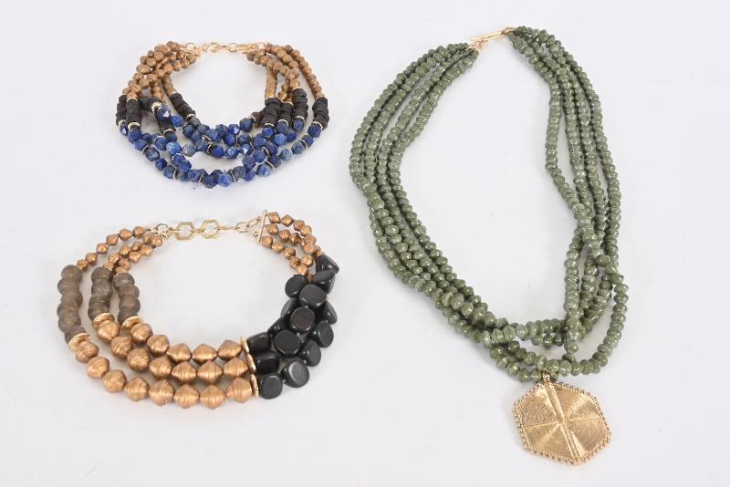 Sale Photo Thumbnail #163