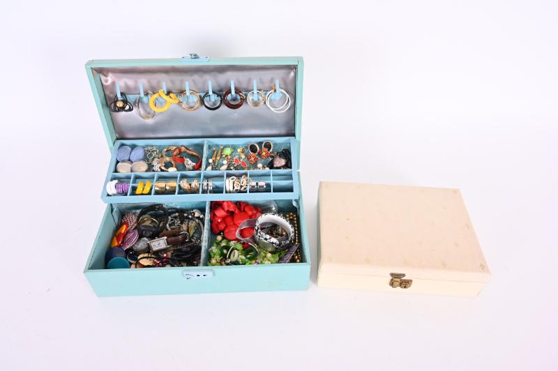 Sale Photo Thumbnail #200