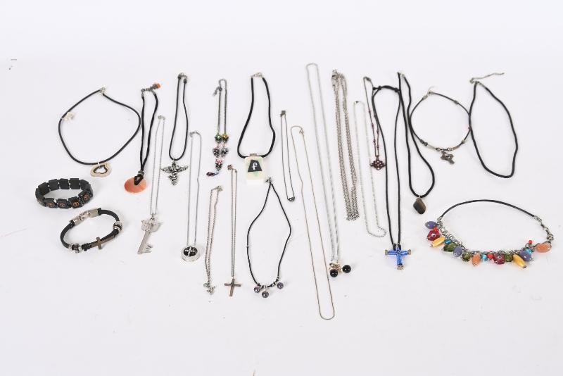 Sale Photo Thumbnail #128