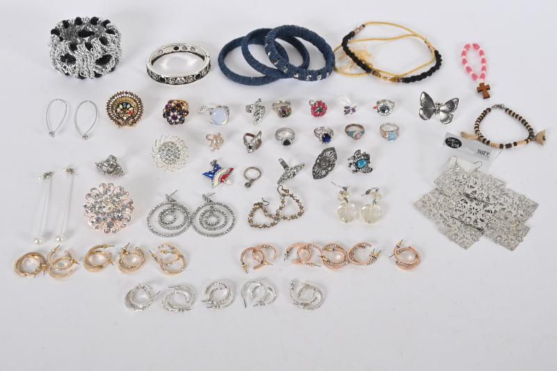 Sale Photo Thumbnail #124