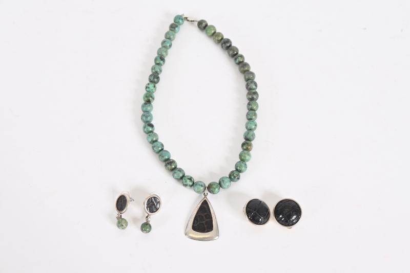 Sale Photo Thumbnail #176