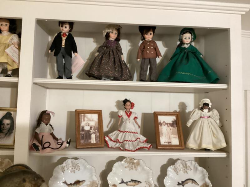 Sale Photo Thumbnail #177