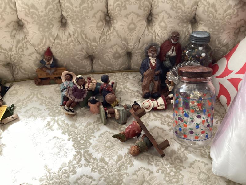 Sale Photo Thumbnail #168