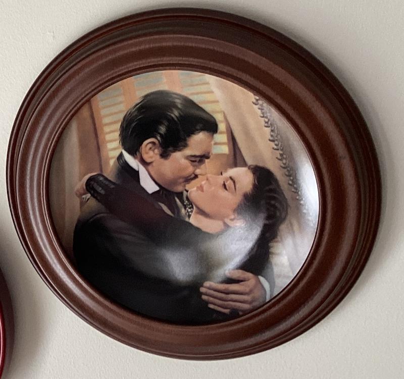 Sale Photo Thumbnail #9: Gone with the wind marry me scarlet decorative plate