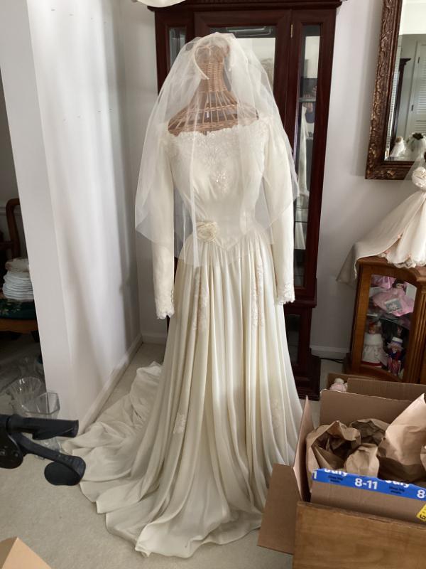 Sale Photo Thumbnail #81