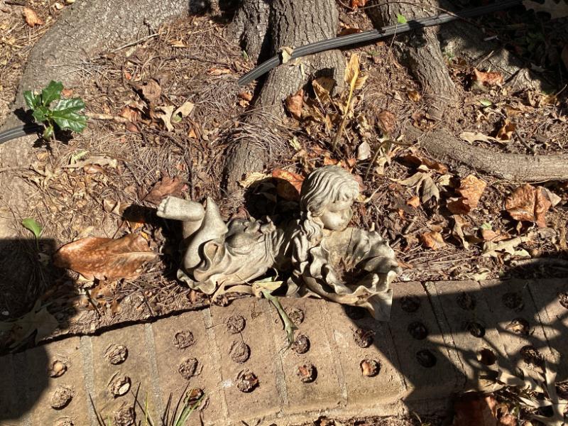 Sale Photo Thumbnail #315