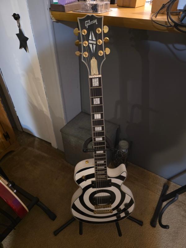 Sale Photo Thumbnail #3